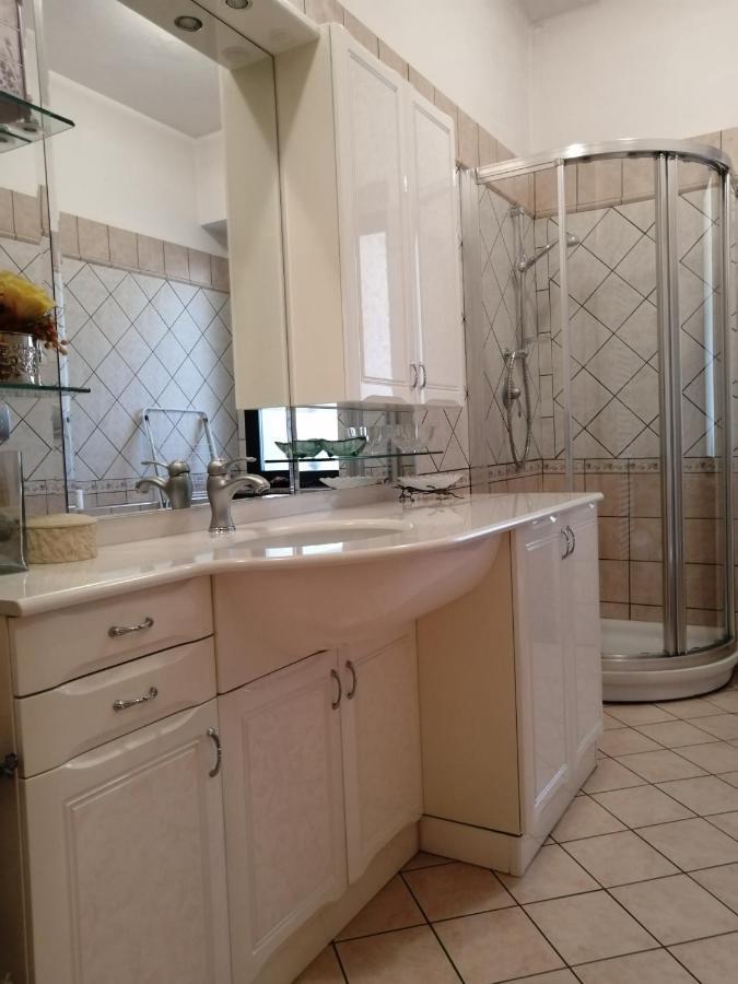 Apartmán La Casa Di Laura Ciriè Exteriér fotografie